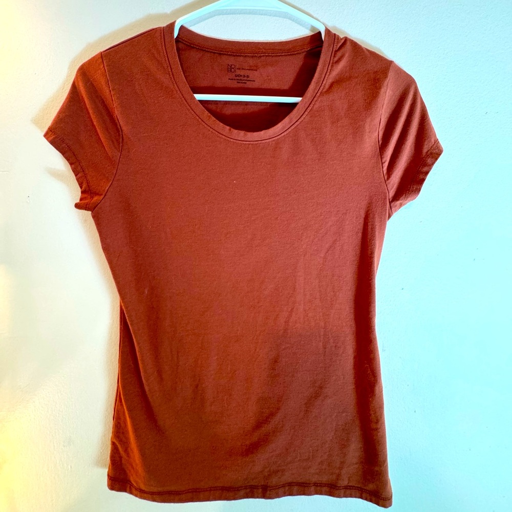 No Boundaries Rust Short Sleeve Tee S (3–5)